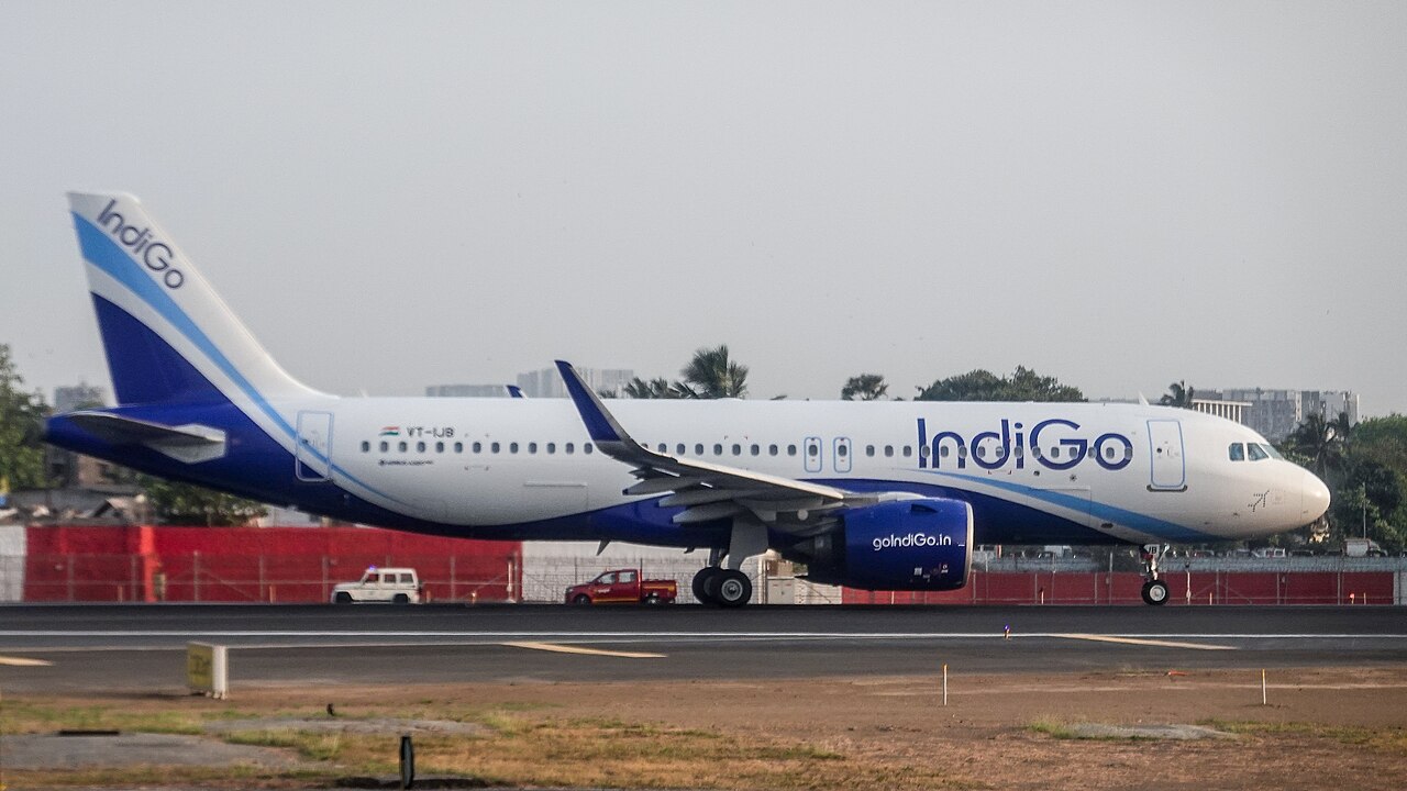 IndiGo Airbus A320neo VT-IJB starting takeoff roll