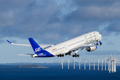 SAS aircraft mid-air