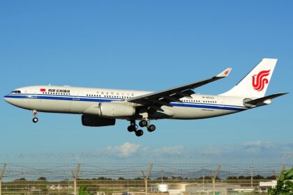 Air China Airbus A330-243 landing at Roma Leonardo da Vinci
