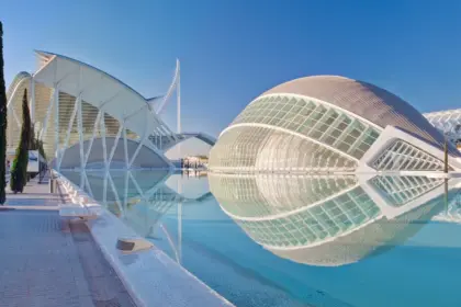 Valencia's City of Arts and Sciences. Architecture and water.
