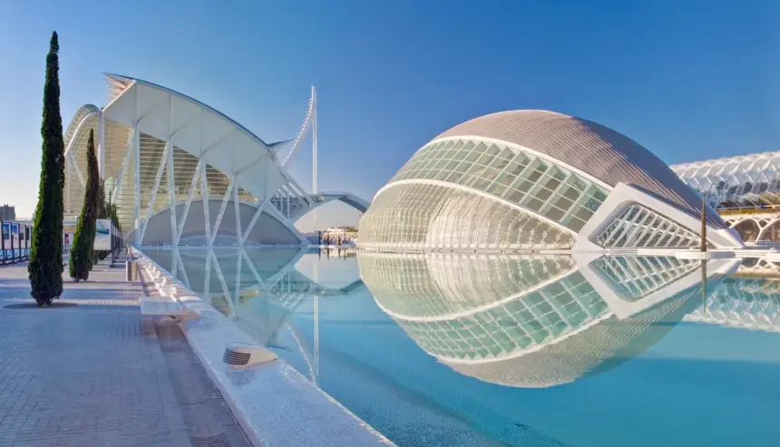 Valencia's City of Arts and Sciences. Architecture and water.