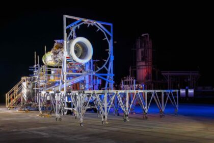 Rolls-Royce and easyJet's Pearl 15 engine. The picture is taken at night.