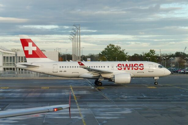 Swiss Airbus A220-100 (former Bombardier CS 100) "HB-JBI" at Munich airport (2019)