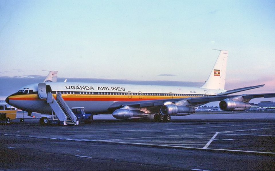 A classic Uganda Airlines Boeing 707 parked at an airport during the airline’s early years. The image showcases the carrier’s historic livery and highlights its aviation heritage as Uganda Airlines embarks on a new fleet expansion with Boeing 737 MAX and 787 Dreamliner aircraft.