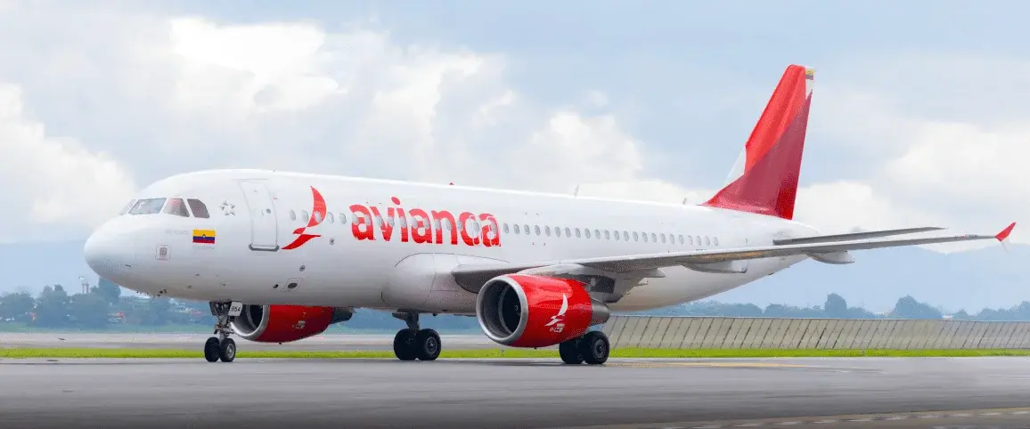 Avianca AirbusA320 on the runway side view