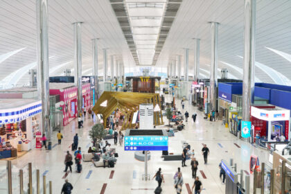 Dubai International Airport Terminal 3 passenger traffic