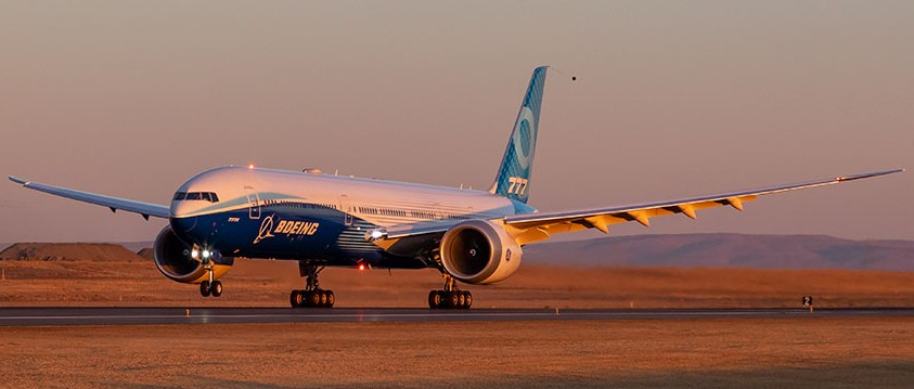 Boeing 777X at sundown