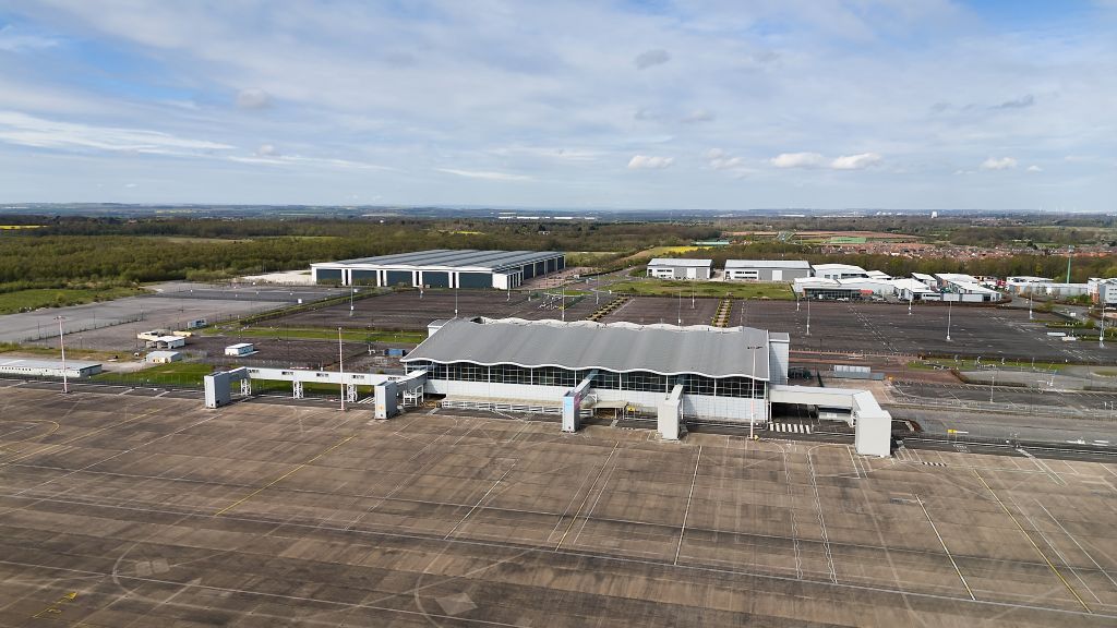 A drone image of a completely abandoned Doncaster Sheffield Airport (DSA), with no cars or people in sight.