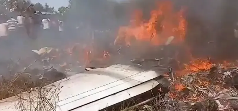 Screenshot of a video from the scene of the crash posted on X/Twitter.