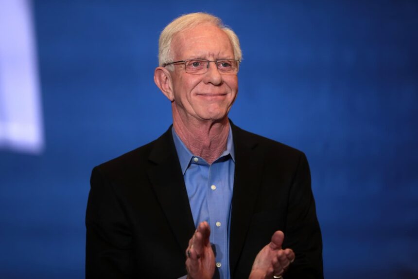 Image shows Sully Sullenberger