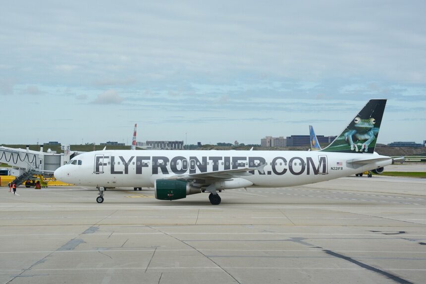A Frontier Airlines Airbus A320 at Chicago O’Hare International Airport