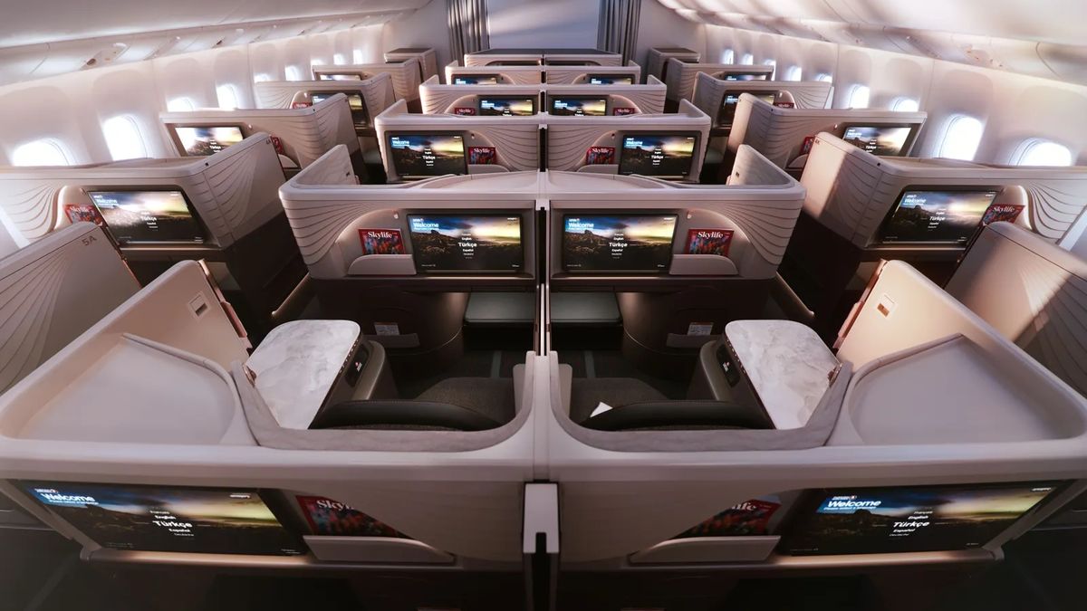 View of Turkish Airlines' new A350 Crystal business class from the back.