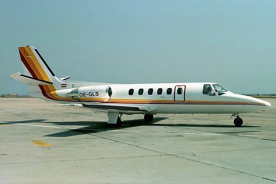 Image depicting a Cessna 550 Citation II on the ground