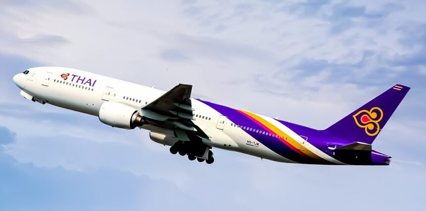 Picture depicting a Thai Airways Boeing 777 during flight