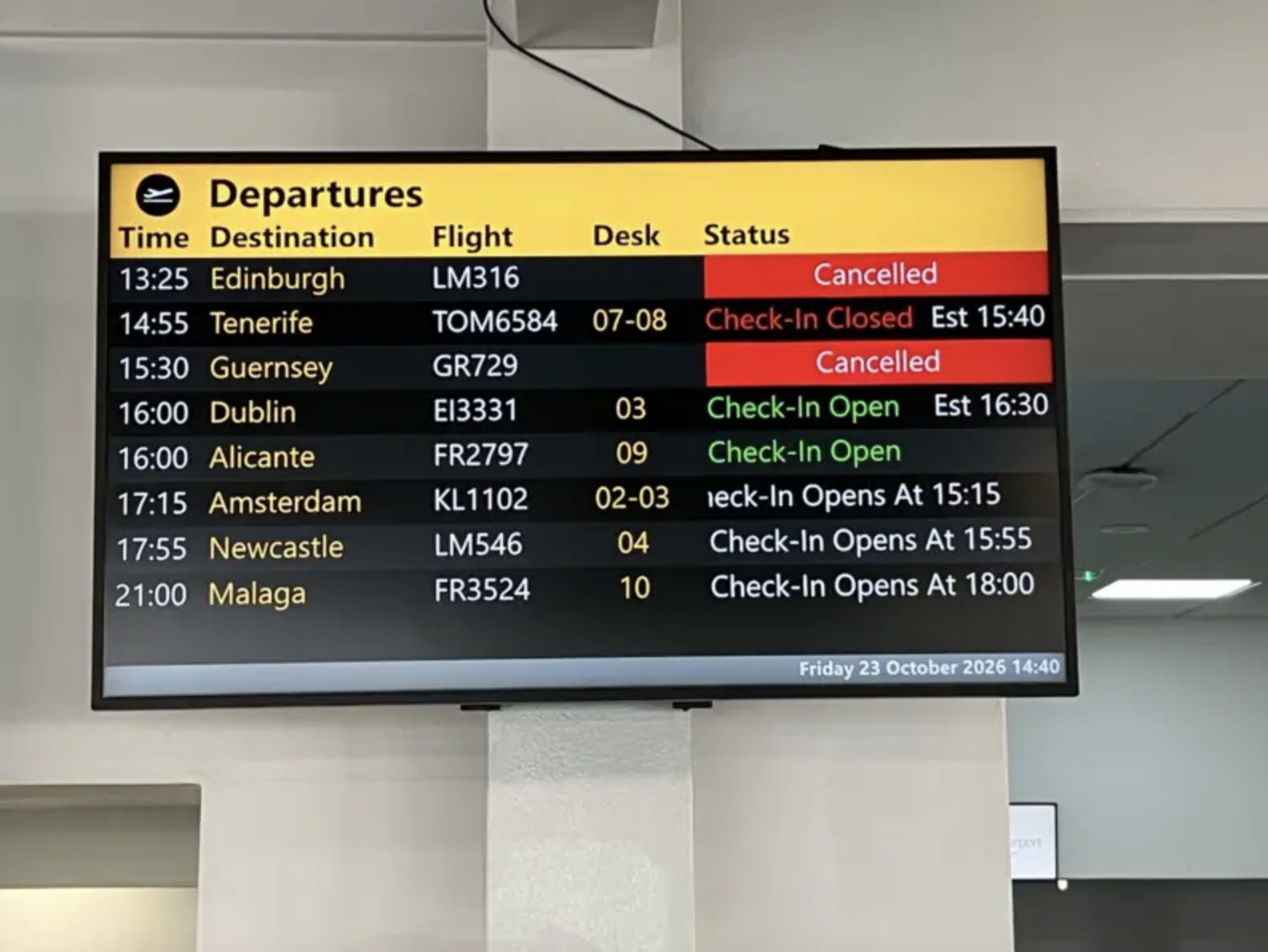 Cancellations at Exeter Airport due to Storm Austen © BBC News